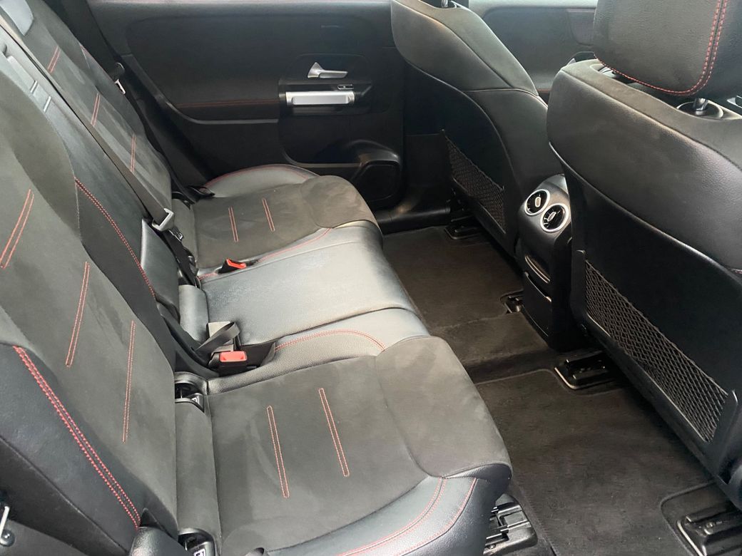 2023 Mercedes-Benz EQB