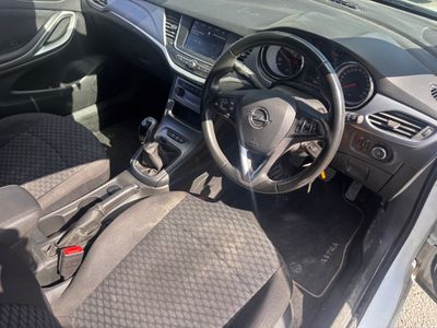 2022 Opel Astra