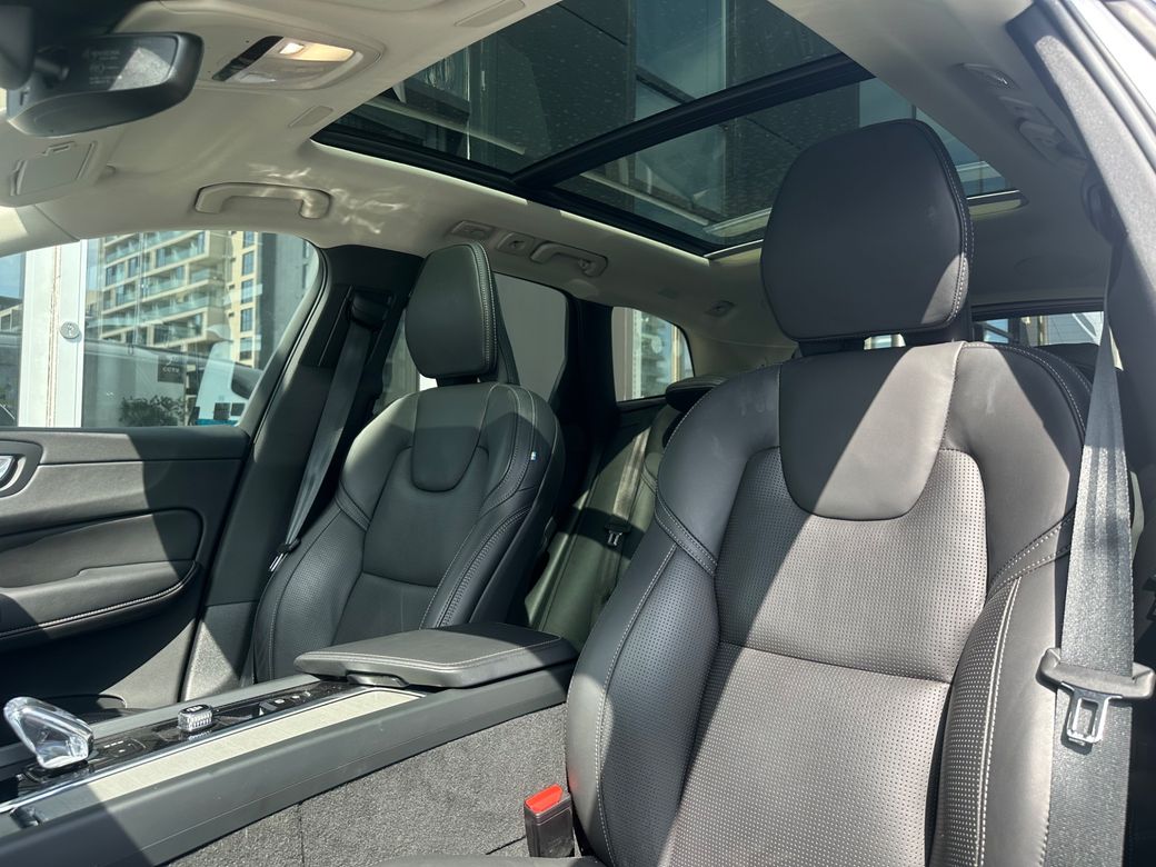 2025 Volvo XC60