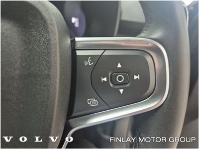 2023 Volvo XC40