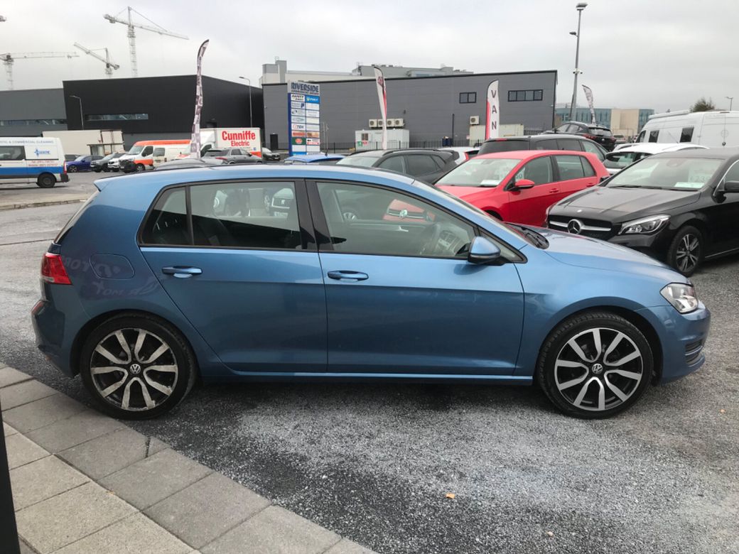 2016 Volkswagen Golf