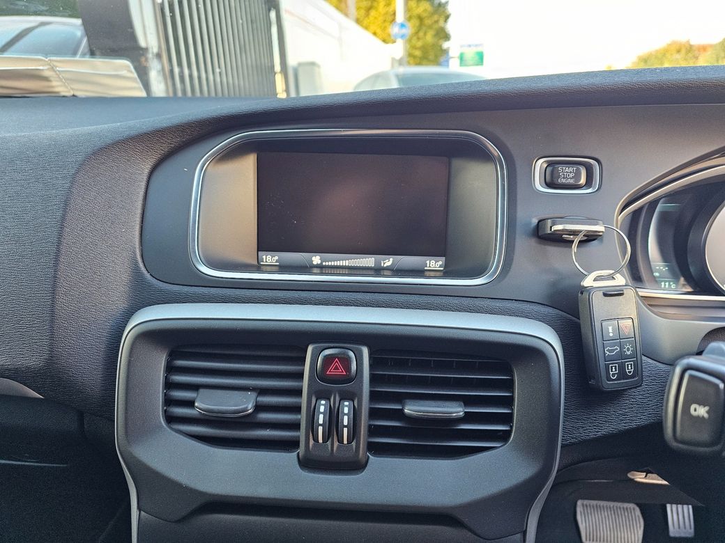 2013 Volvo V40