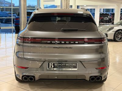 2024 Porsche Cayenne