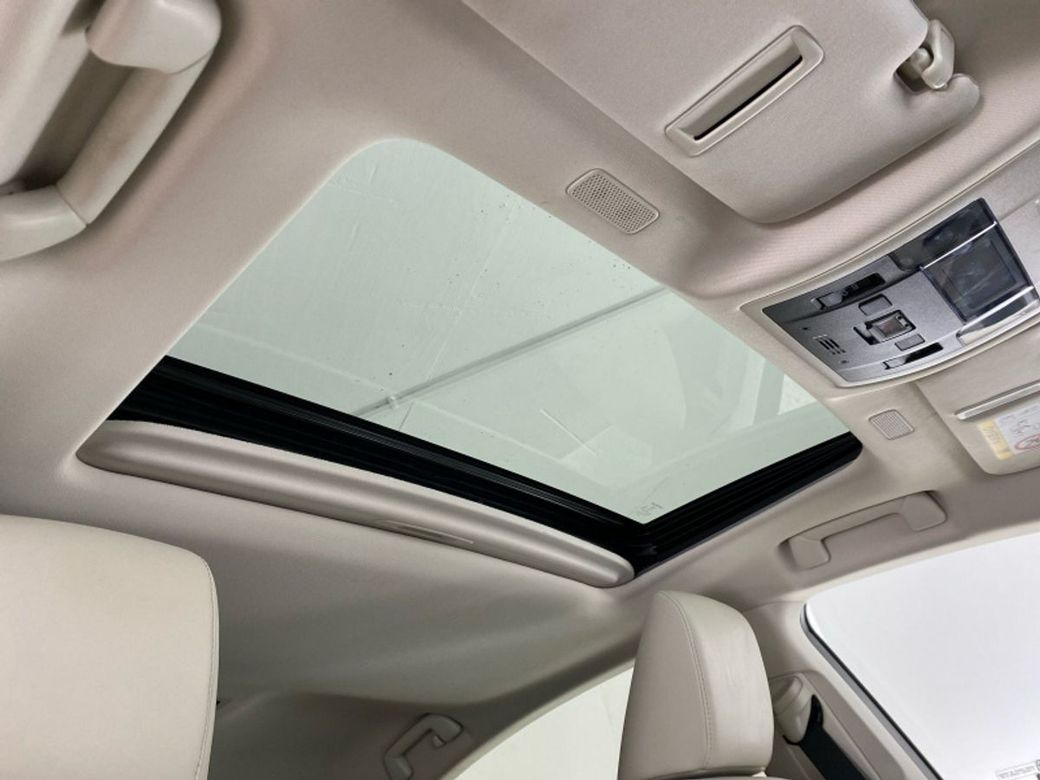2023 Lexus ES 300h