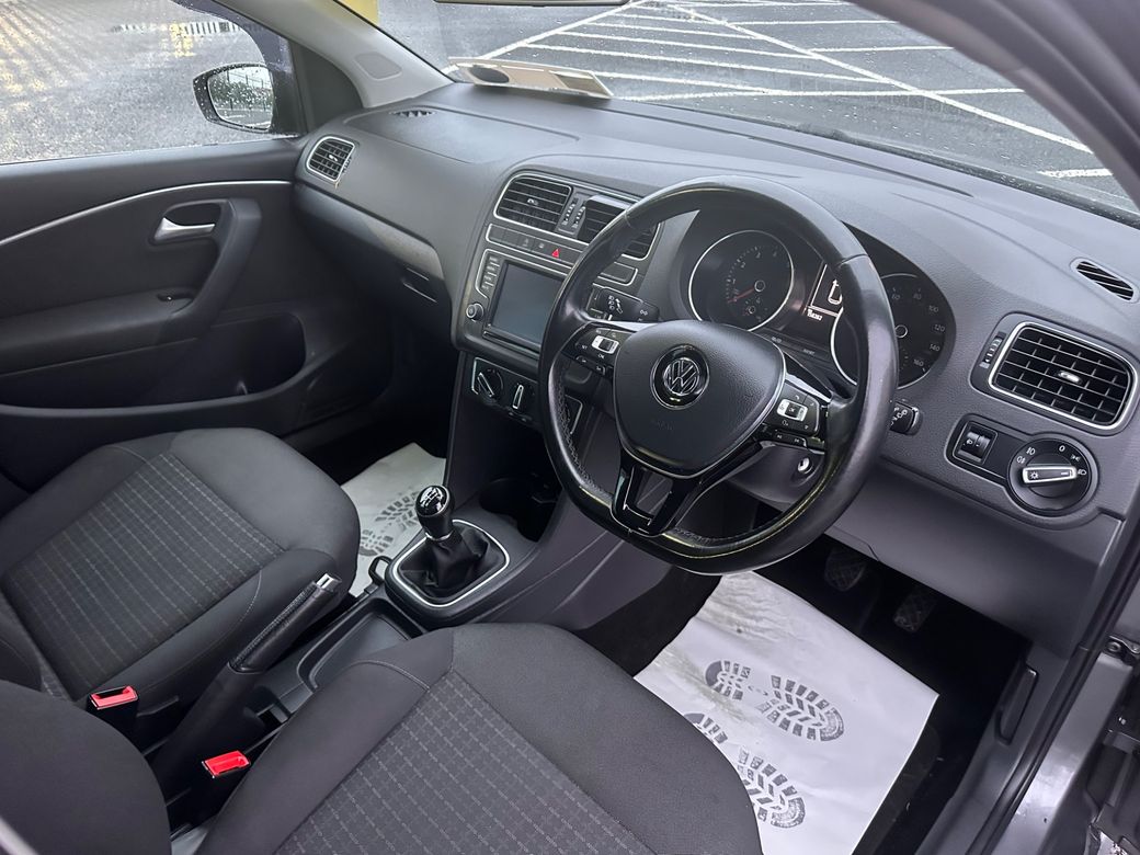 2017 Volkswagen Polo