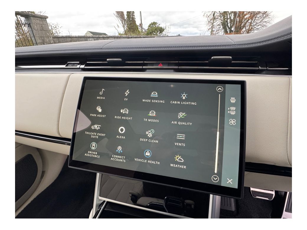 2025 Land Rover Range Rover