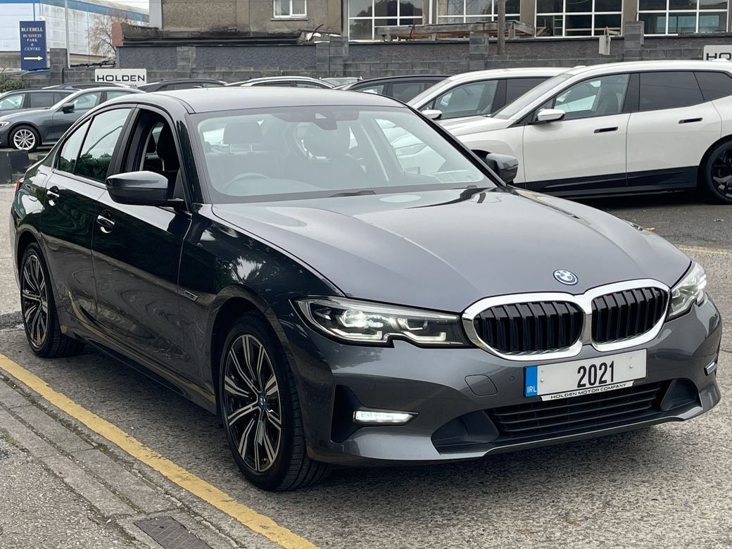 2021 BMW 3 Series