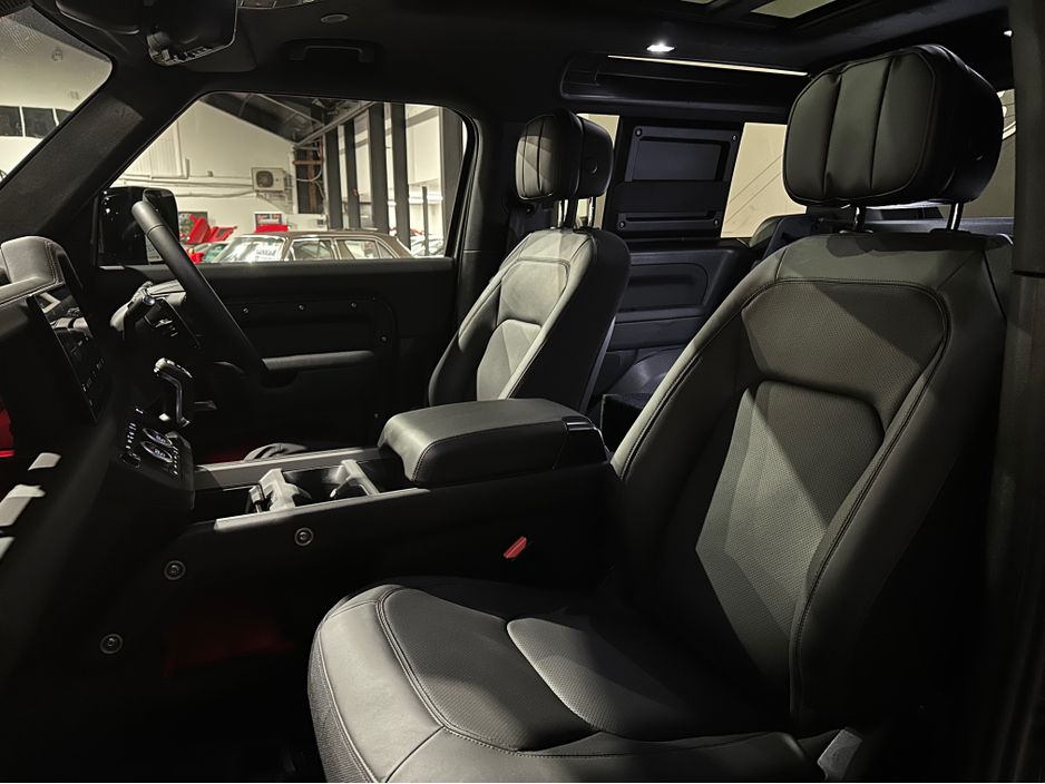 2025 Land Rover Defender