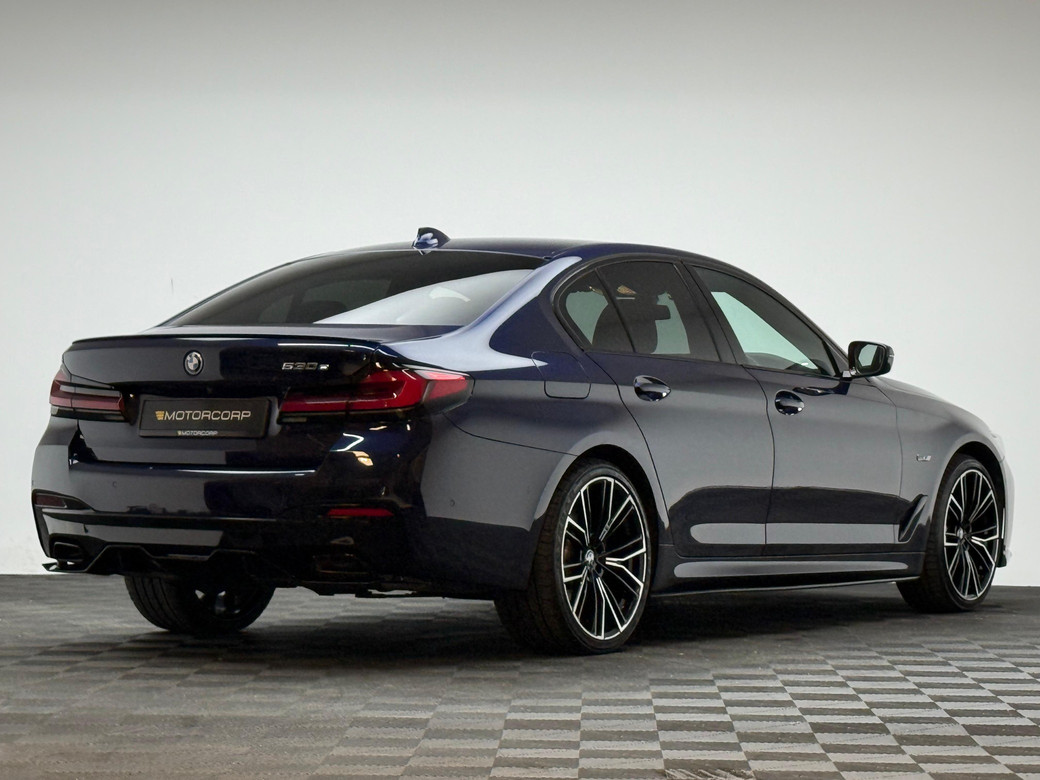 2022 BMW 5 Series