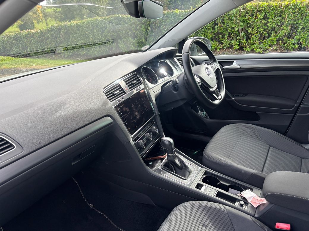 2017 Volkswagen Golf