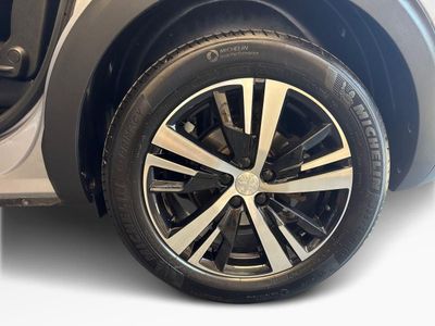 2024 Peugeot 5008