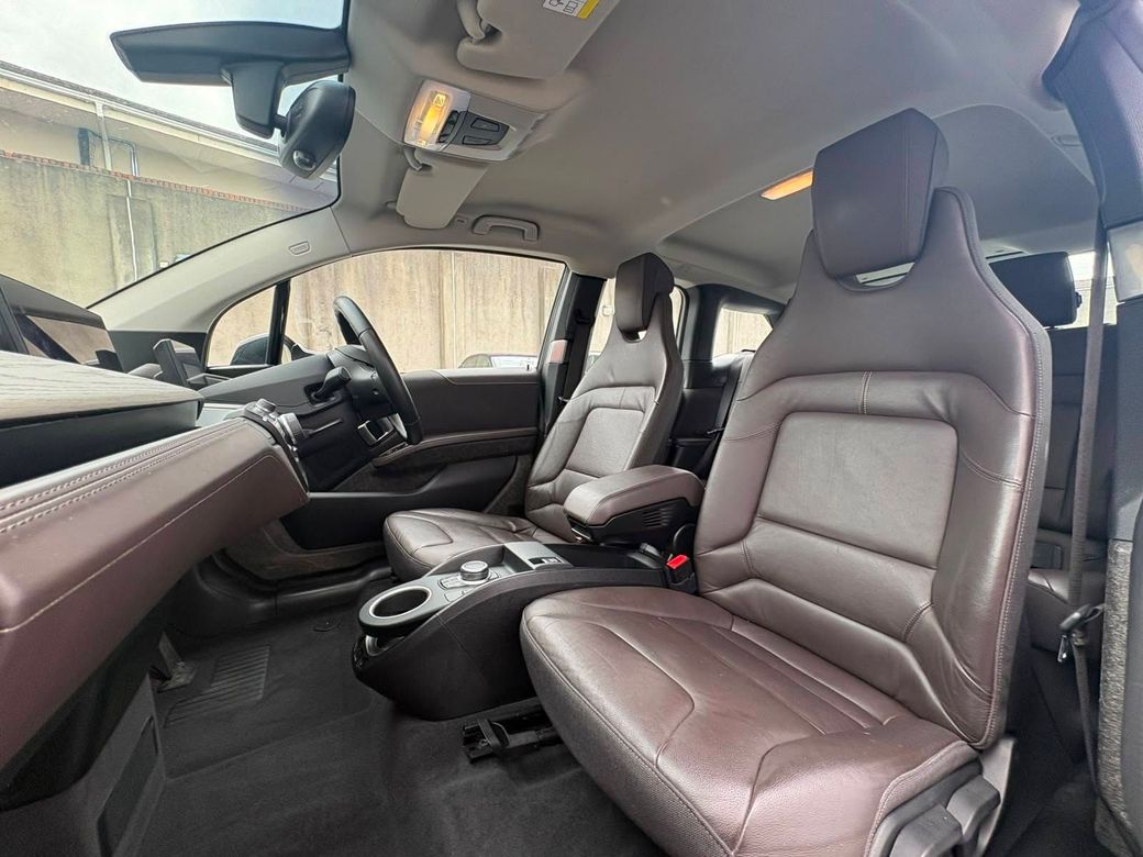 2022 BMW i3