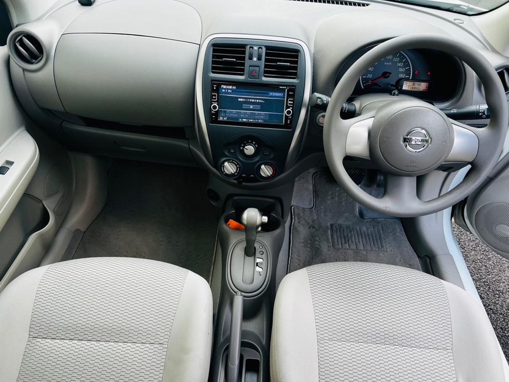 2017 Nissan March