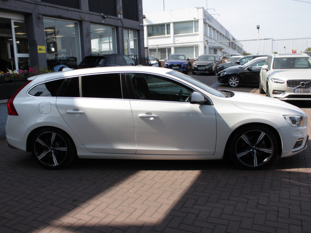 2016 Volvo V60