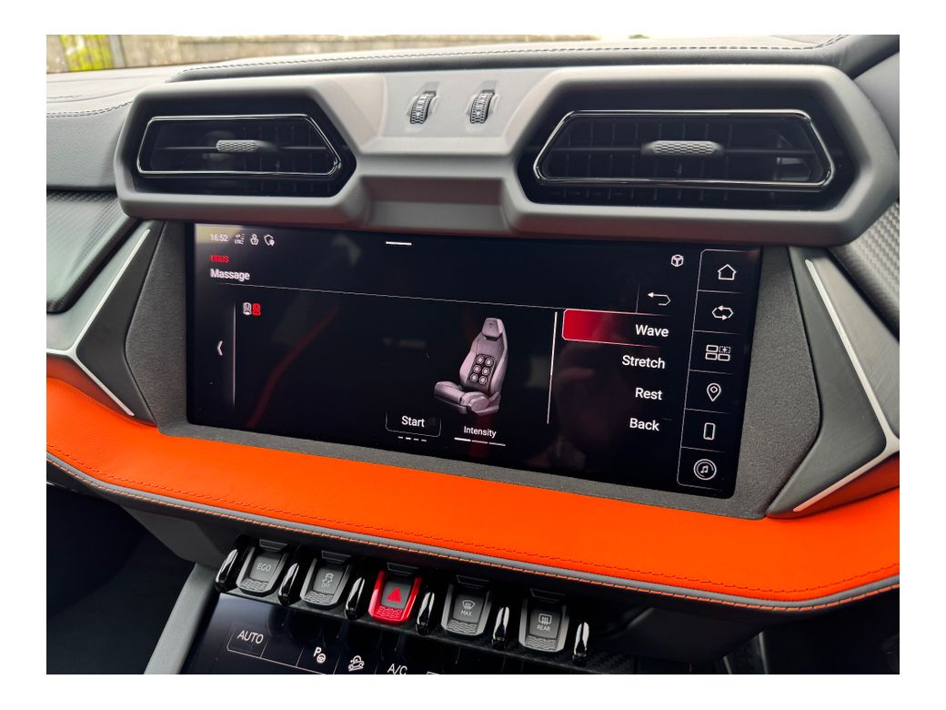 2025 Lamborghini Urus