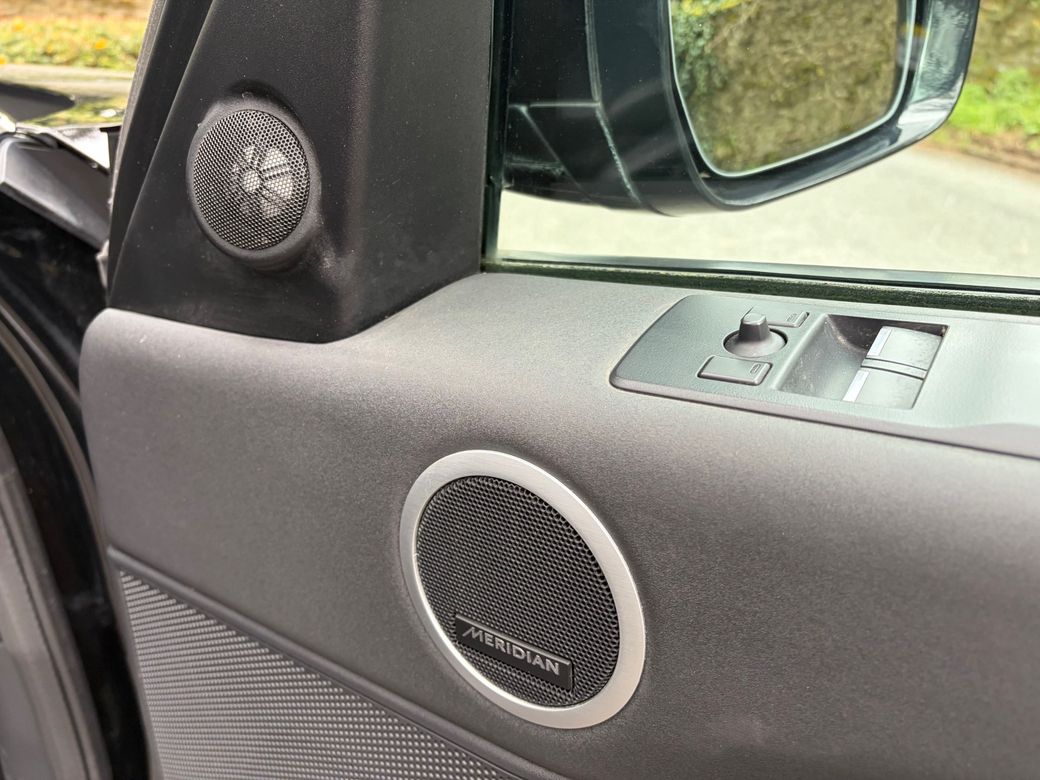 2023 Land Rover Discovery