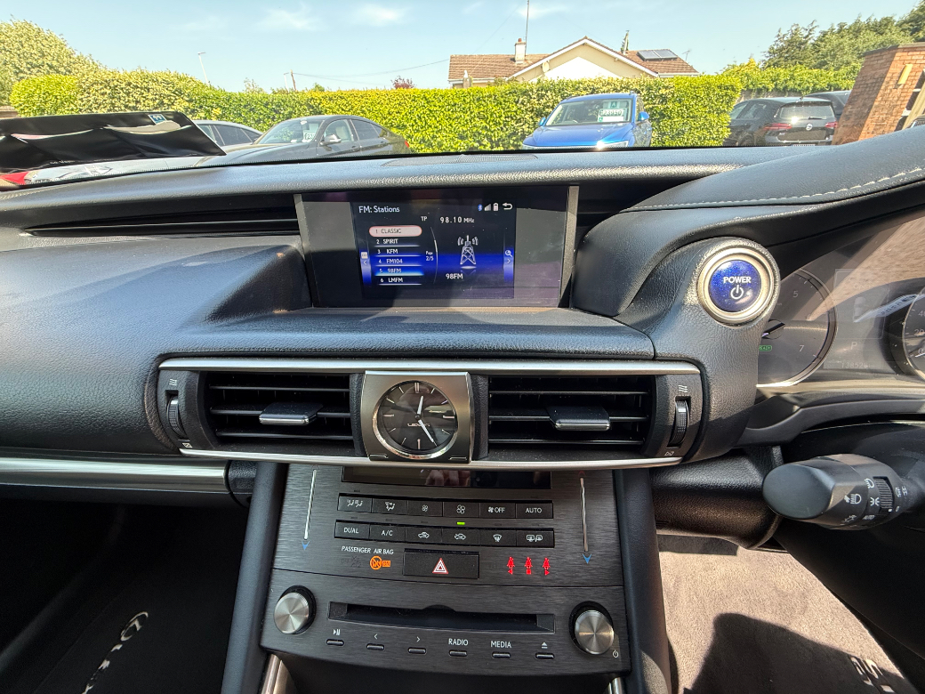 2019 Lexus IS