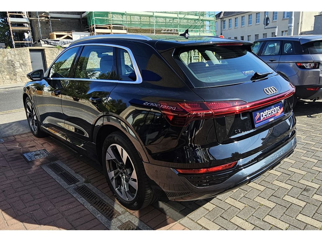 2023 Audi Q8 e-tron
