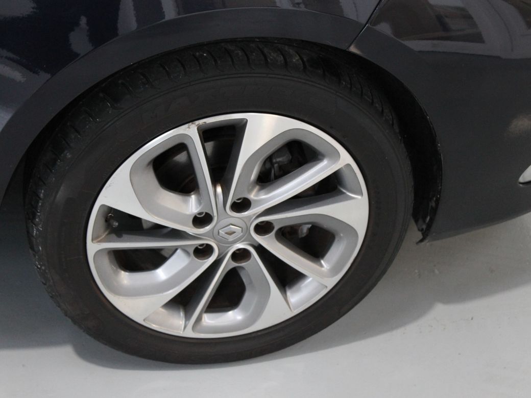 2015 Renault Fluence