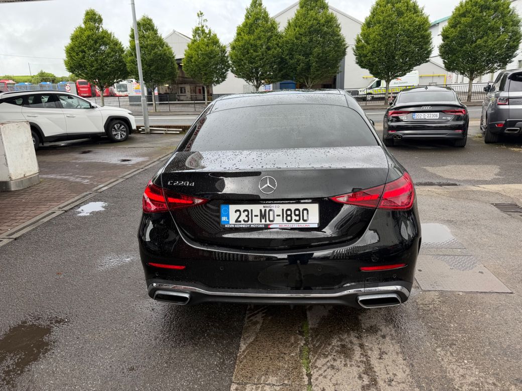 2023 Mercedes-Benz C 220