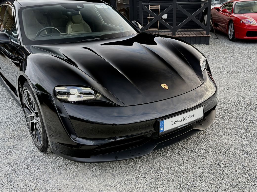 2023 Porsche Taycan