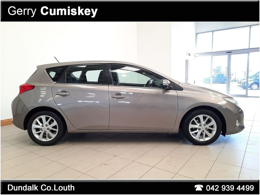 2013 Toyota Auris