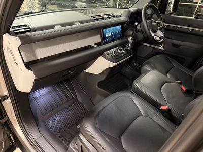 2023 Land Rover Defender