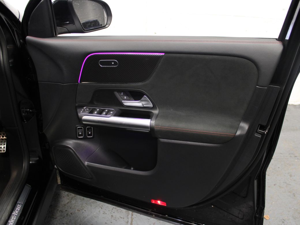 2025 Mercedes-Benz GLA Class