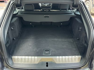 2021 BMW 530