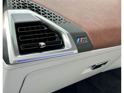 2026 BMW XM