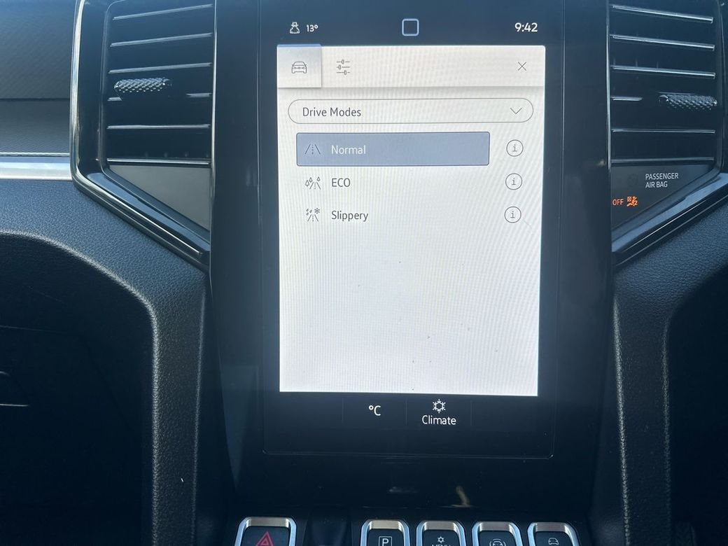 2023 Volkswagen Amarok