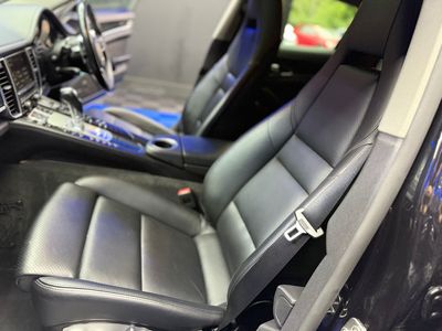 2016 Porsche Panamera