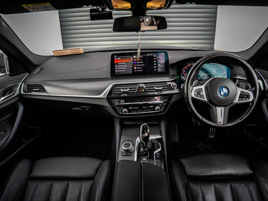 2022 BMW 5 Series