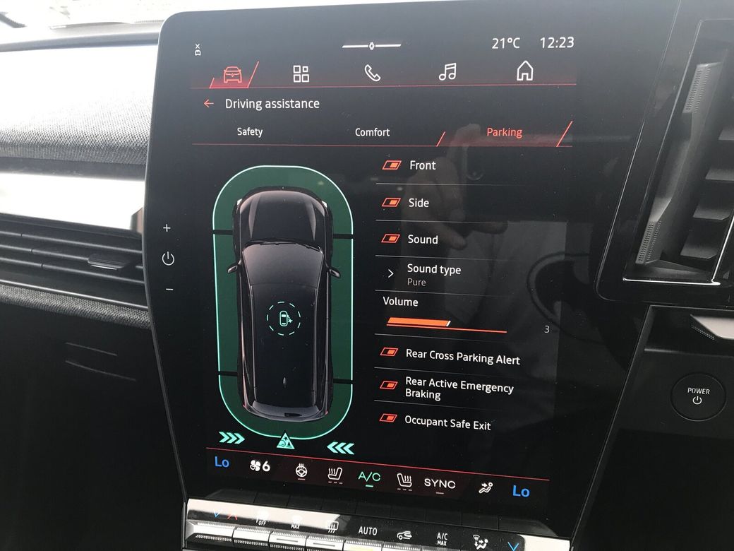 2026 Renault Scenic