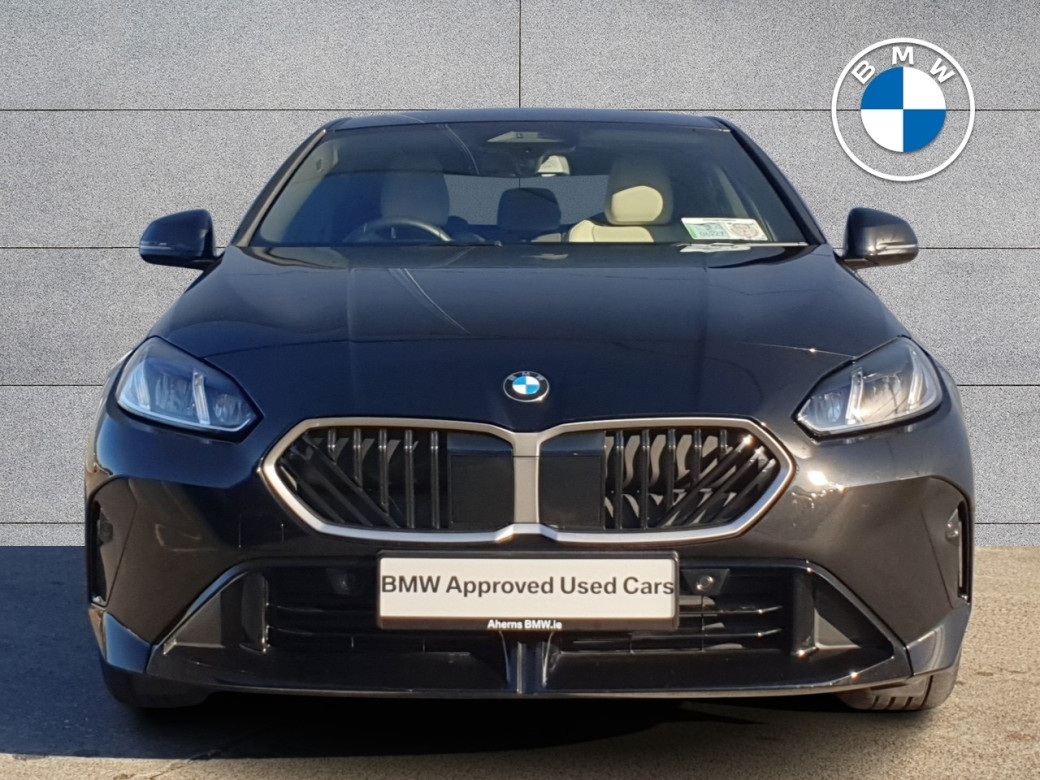 2026 BMW 220i