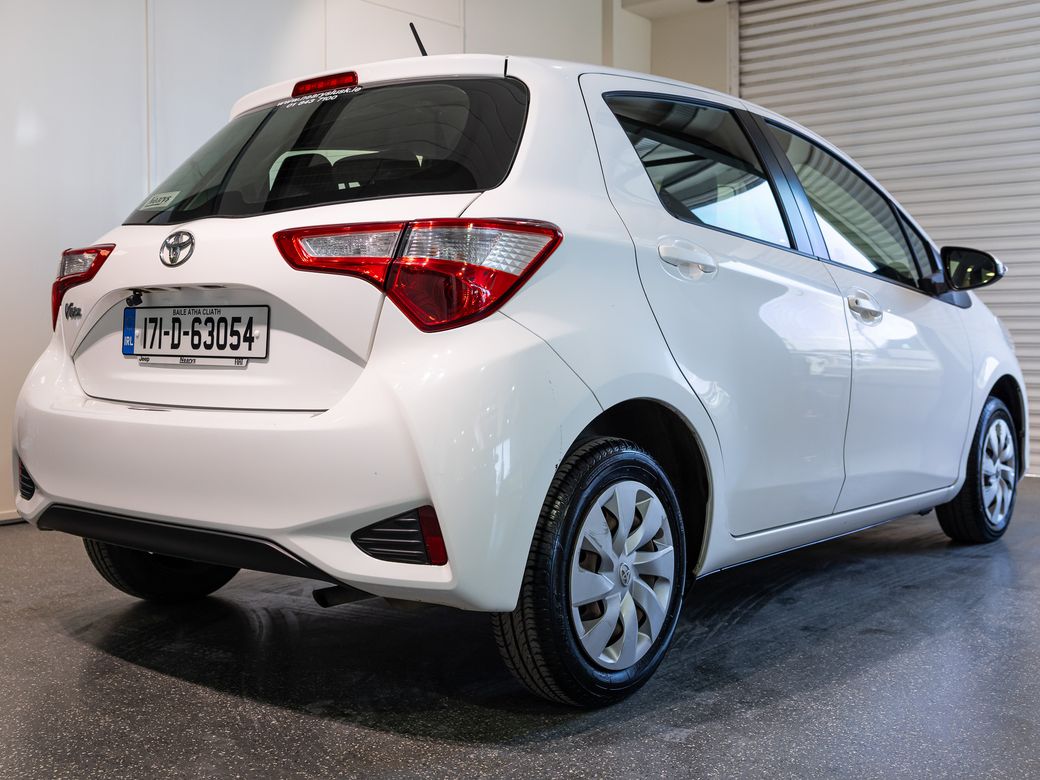2017 Toyota Vitz
