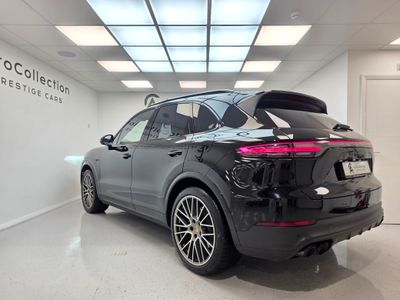 2023 Porsche Cayenne