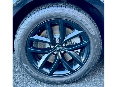 2025 Land Rover Range Rover Velar