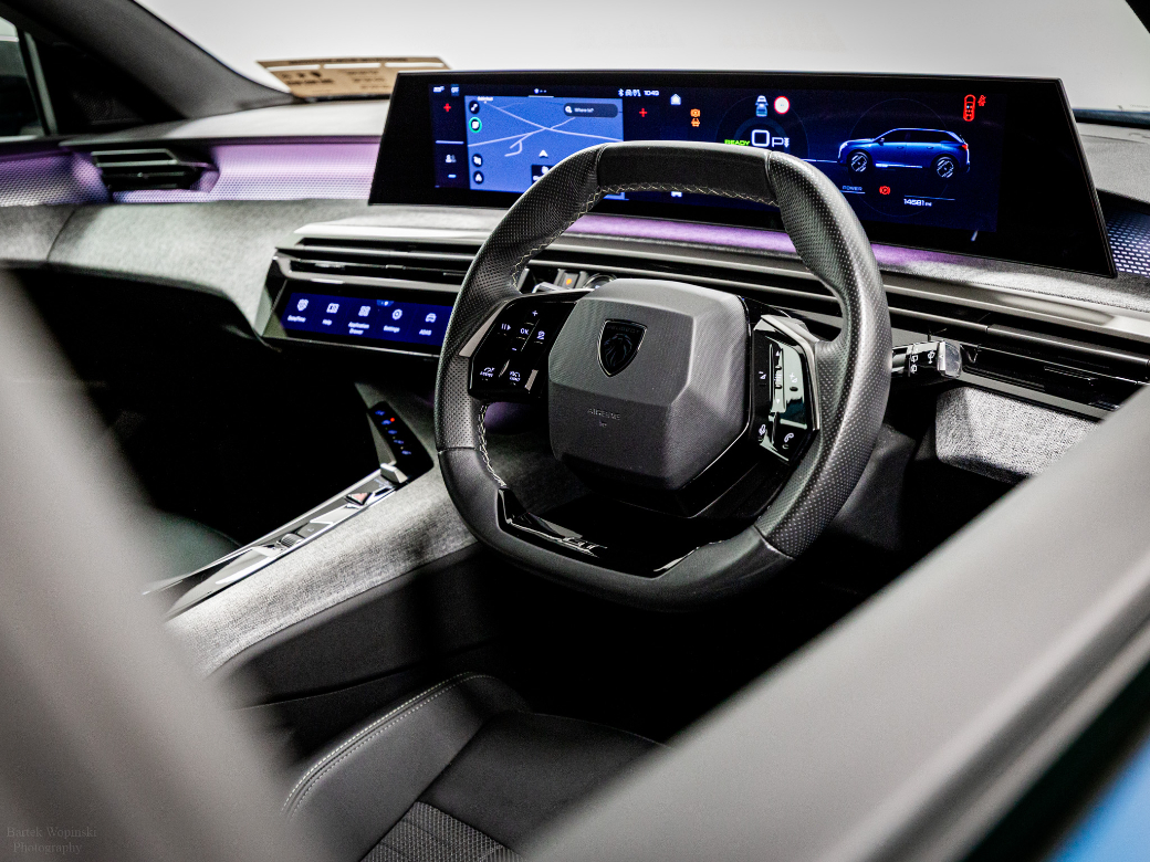 2025 Peugeot 5008