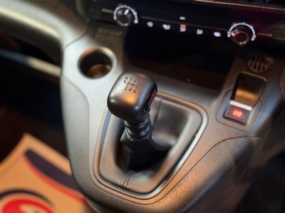 2023 Peugeot Partner