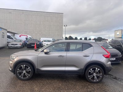 2022 Volvo XC40