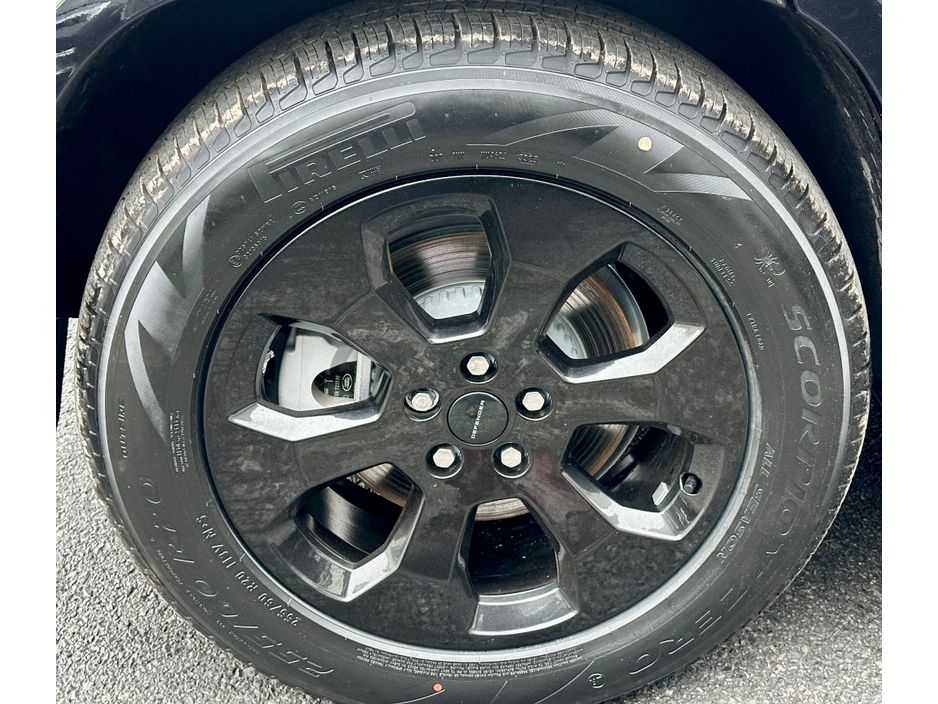 2026 Land Rover Defender