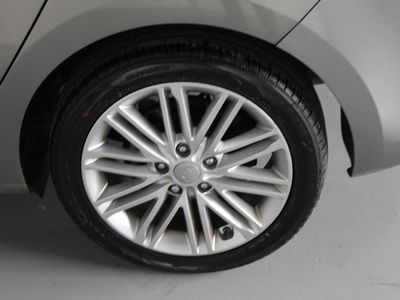 2018 Kia Carens