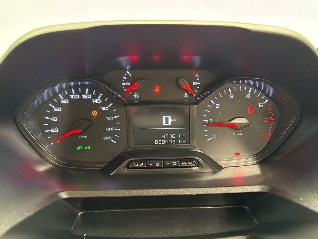 2024 Peugeot Partner