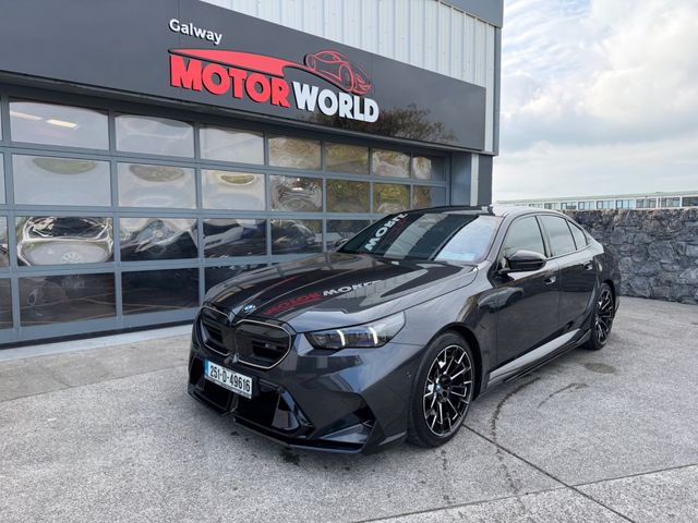vehicle for sale from Motor World
