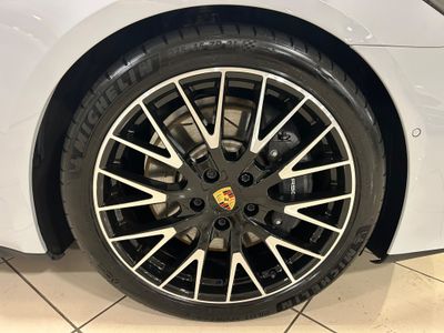 2024 Porsche Panamera
