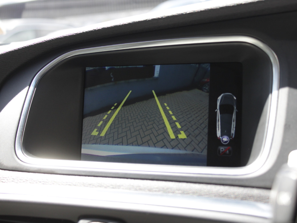 2016 Volvo V40