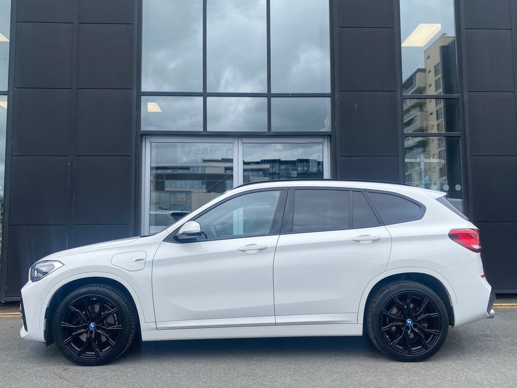 2022 BMW X1