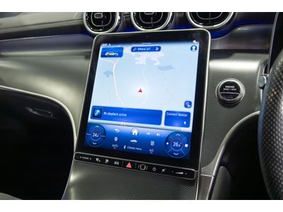 2025 Mercedes-Benz GLC Class