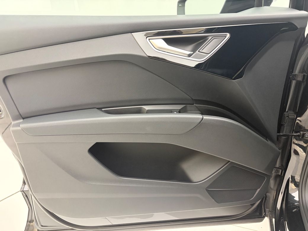 2023 Audi Q4
